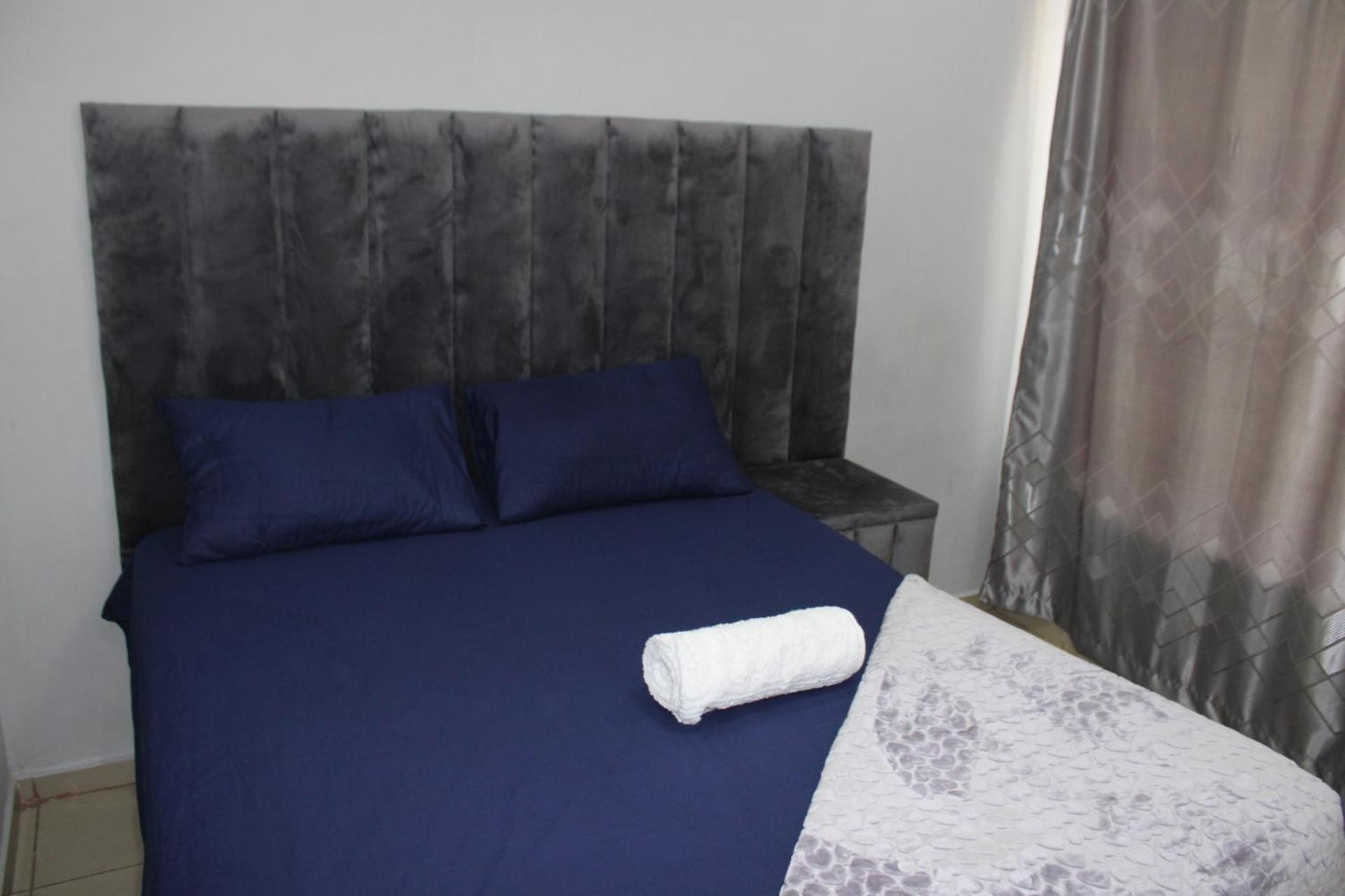 Hotel La Ndjolinoise Germiston Esterno foto